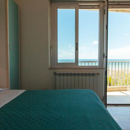 Hotel Perrozzi Васто Номер фото